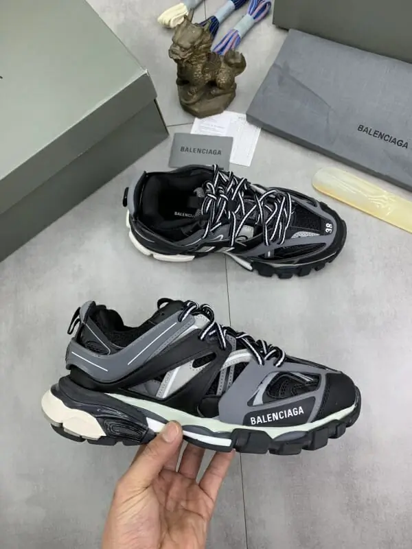 balenciaga decontractees chaussures pour homme s_117bb60